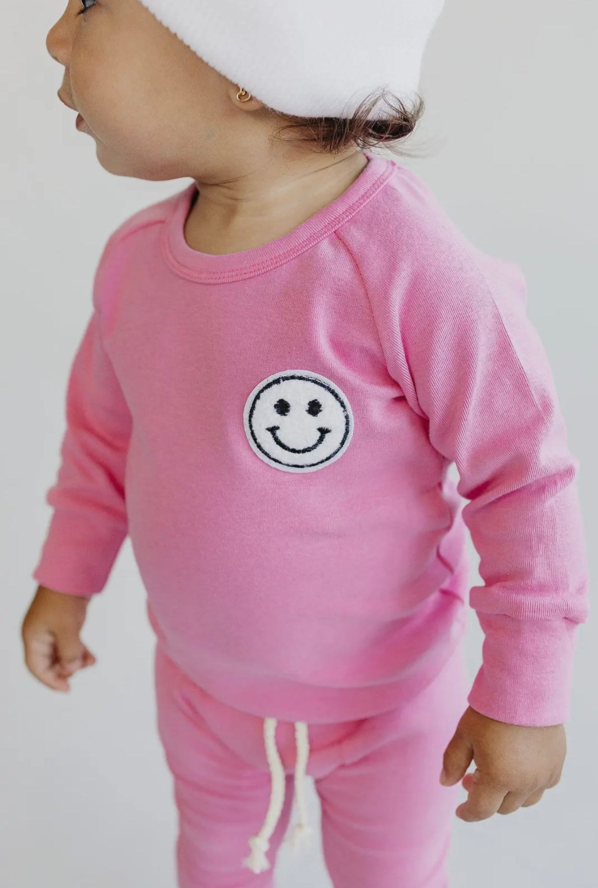 Mini GLOW Lounge Set- Smiley Bubble Gum 💕